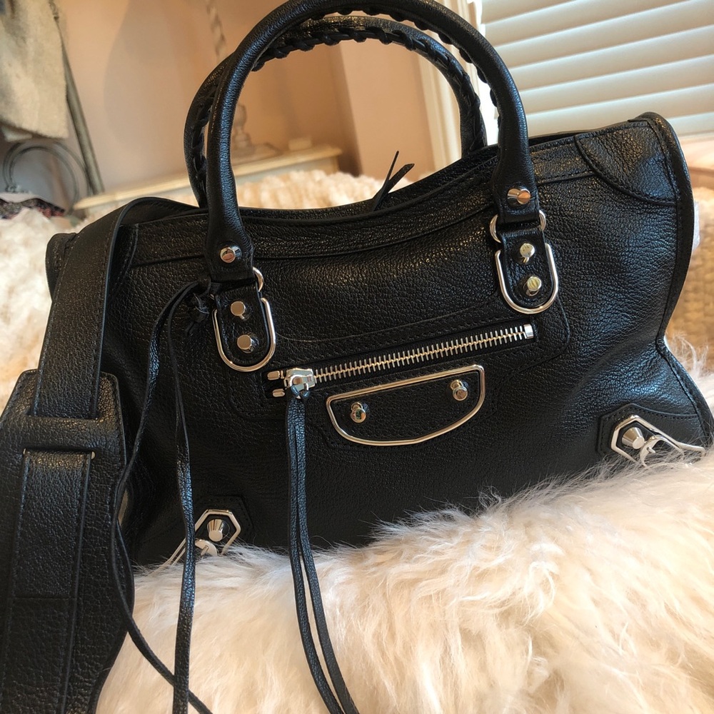 ❗️SOLD❗️🎉HP🎉Balenciaga Metallic Edge City Chevre - Picture 4 of 16